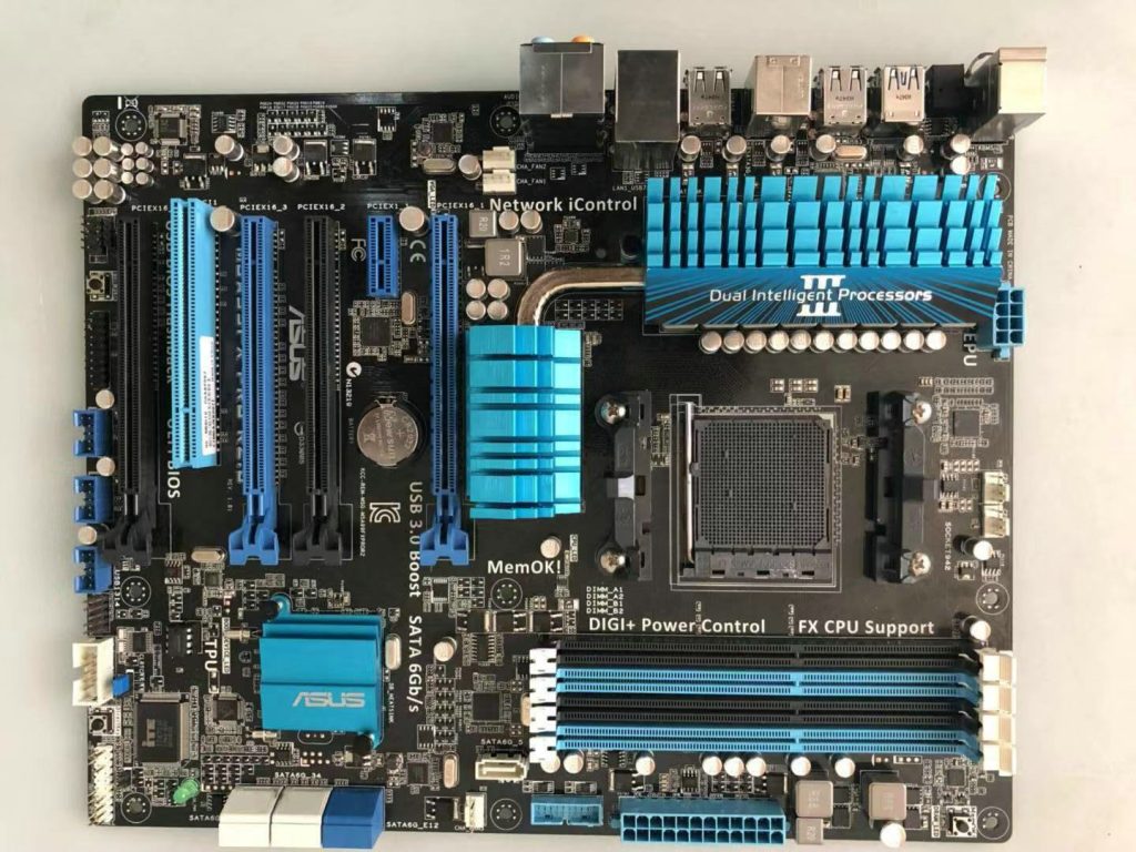 Best Motherboard for DDR3 ASUS M5A99FX PRO R2.0 AM3 Motherboard